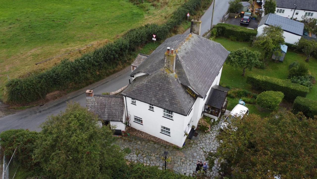 Boots Cottage Bude Exteriör bild
